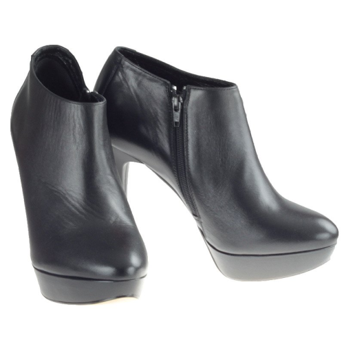Botki Nessi 36002