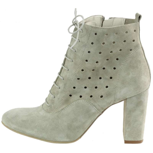 Botki Nessi 82506