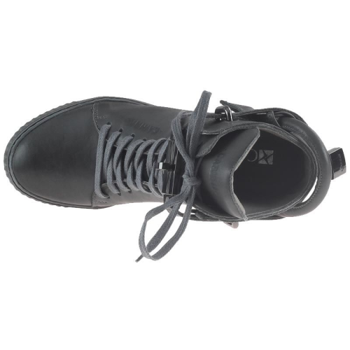 Botki Carinii B3767