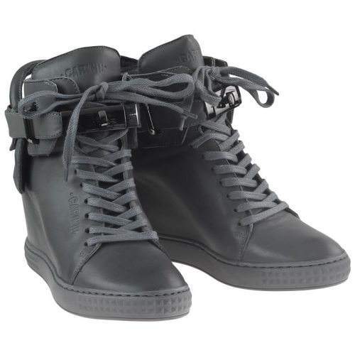 Botki Carinii B3767