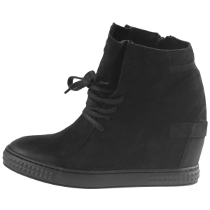 Botki Carinii B3519