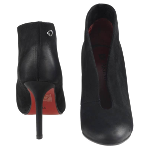 Botki Carinii B3255