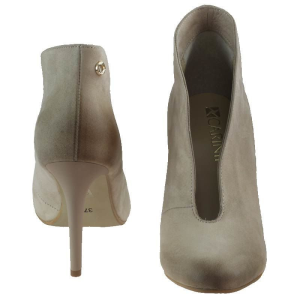Botki Carinii B3255